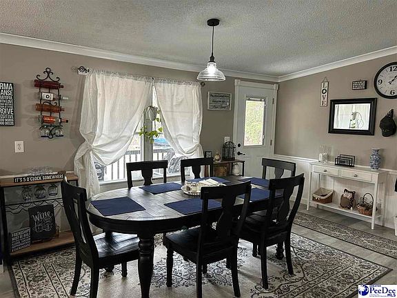 4th image of 6102 Berry Rd