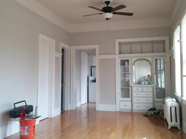 1624 N Warren Ave, Milwaukee, WI 53202