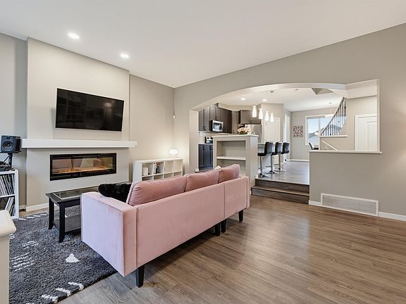 2nd image of 5175 Edgemont Blvd NW