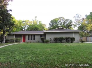 5810 NW 37th Pl, Gainesville, FL 32606