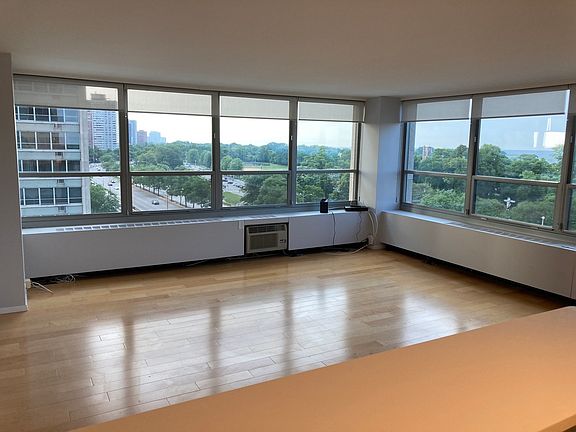 5th image of 3550 N Lake Shore Dr APT 801