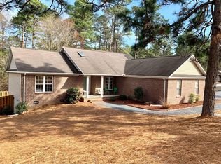 2 Overpeck Ln, Pinehurst, NC 28374