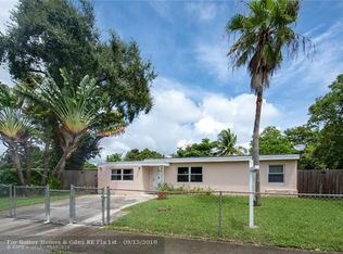 39 Ronald Rd, West Park, FL 33023