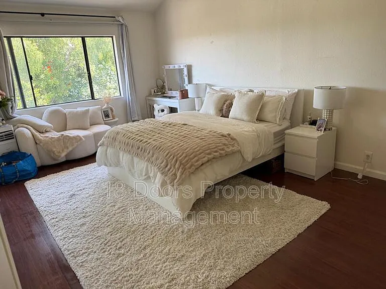 8039 Caminito Mallorca — Photo 12