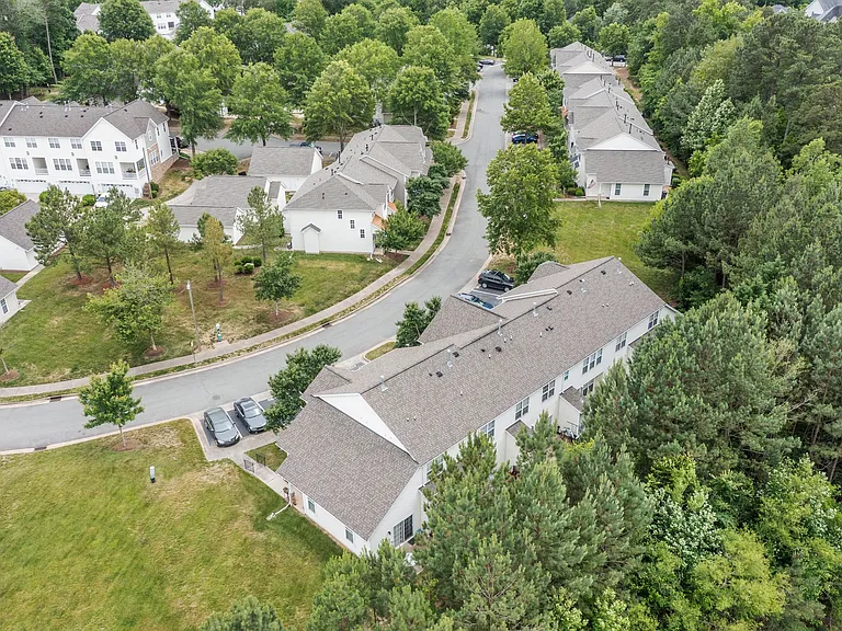 4134 Brenmar Ln — Photo 32