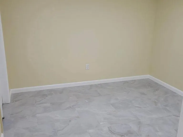 173-22 105th Ave #2 — Photo 5
