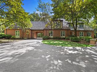 1720 N Waukegan Rd, Lake Forest, IL 60045