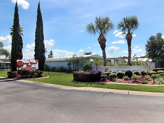 2nd image of 136 Lake Hazel Dr