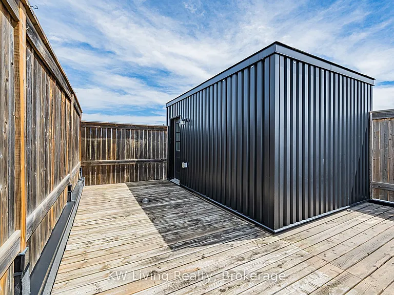 70 Plains Rd E #18 — Photo 46