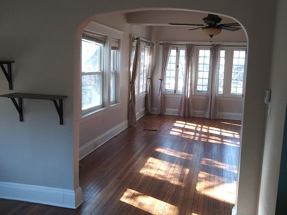 3rd image of 1735 Preyer Ave #2