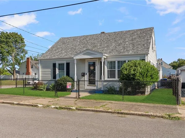 60 State St, Pawtucket, RI 02861