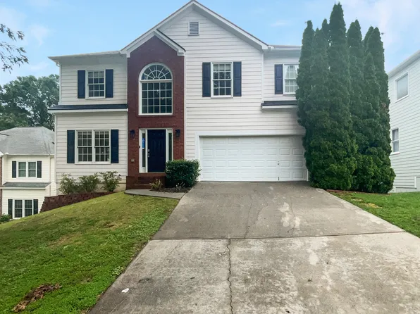 175 Foe Creek Ct, Roswell, GA 30076