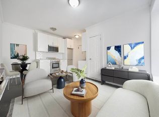 318 E 11th St #AA, New York, NY 10003