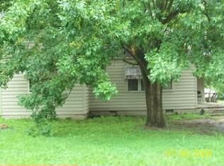 527 Rosemary Ln, West Memphis, AR 72301