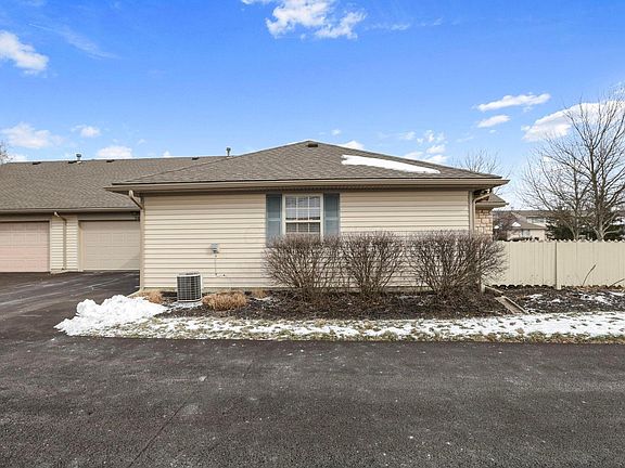 2nd image of 218 Pioneer Cir