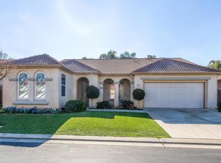 2705 E Rockingham Ct, Fresno, CA 93720