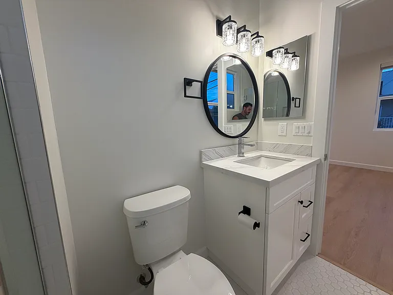 1140 N Buena Vista St #1142 — Photo 20