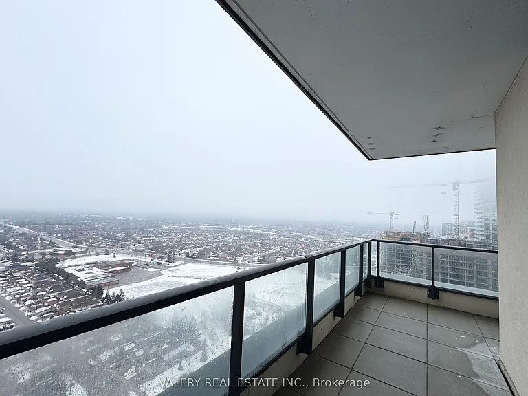 4085 Parkside Village Dr #NLPH1 — Photo 20