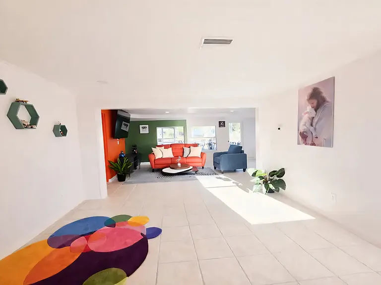 6357 Spanish Main Dr — Photo 15