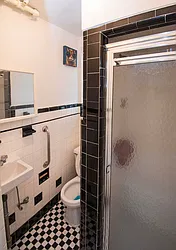 Rented by RealTegrity NY LLC