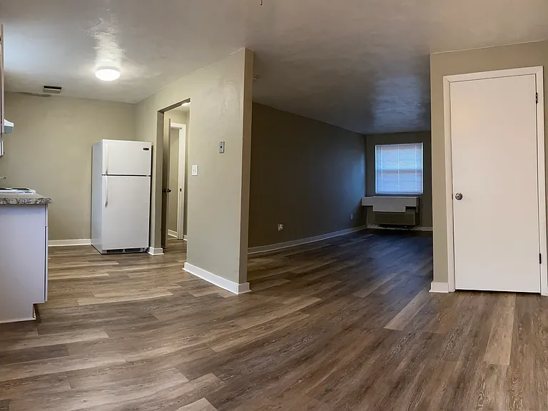 370 Oak Rd #370 — Photo 8