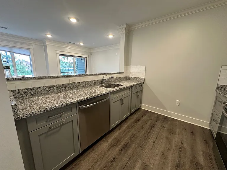 13-18 Hennery Way — Photo 27
