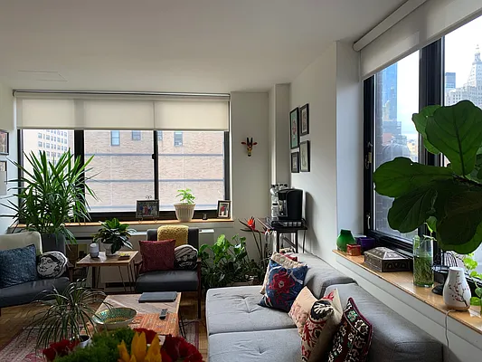 Rented by JSG Realty Corp | media 15