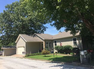 22048 Dogwood Cir, Springdale, AR 72764