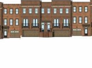525 Renee Ct, Roswell, GA