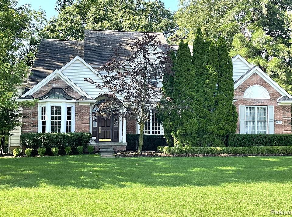 1020 Cottonwood St, Lake Orion, MI 48360 Zillow