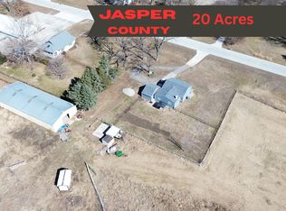 1313 W 4th St N, Newton, IA