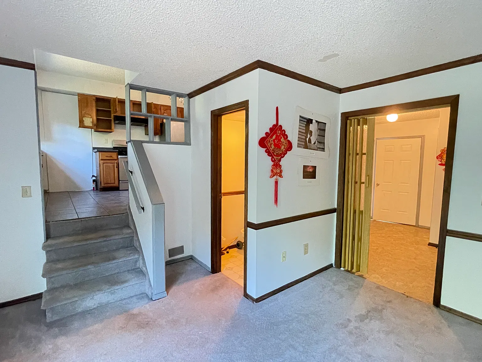 3 bed, 1.5 bath, 2172 sqft, $3,100 — Photo 4