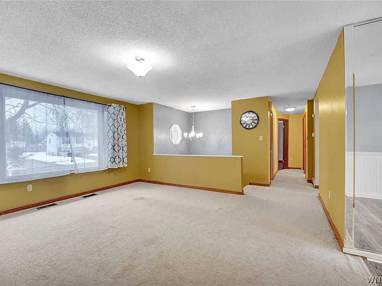 36 Altair Dr — Photo 7