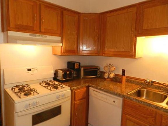 KITCHEN 10X9