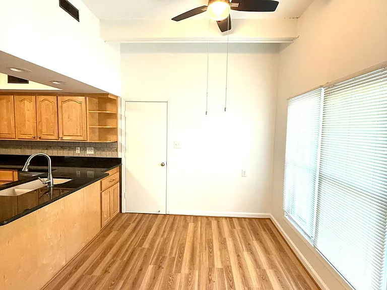 4290 Wendell Rd — Photo 15