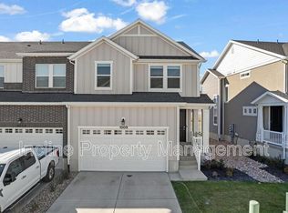 1009 N Ledger Dr, Saratoga Springs, UT 84045