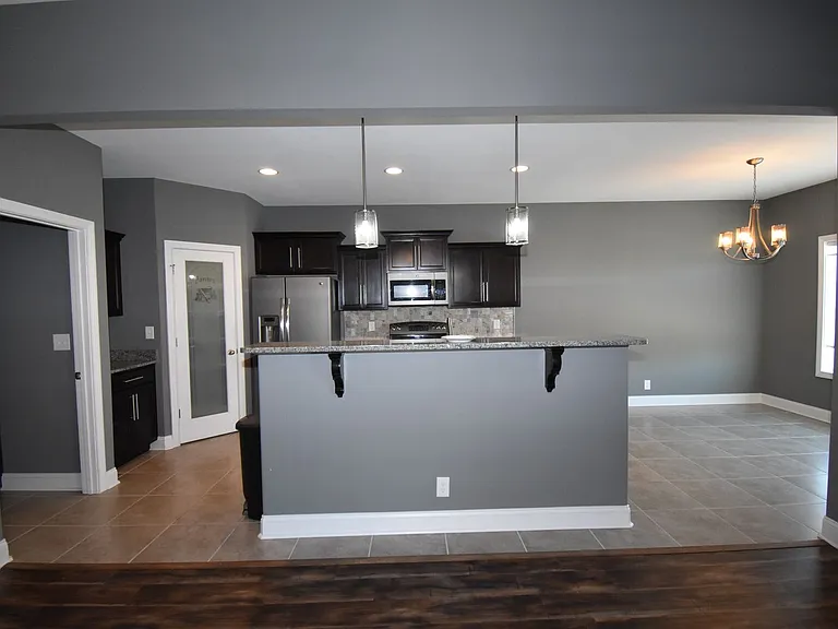 1072 Fuji Ln — Photo 4