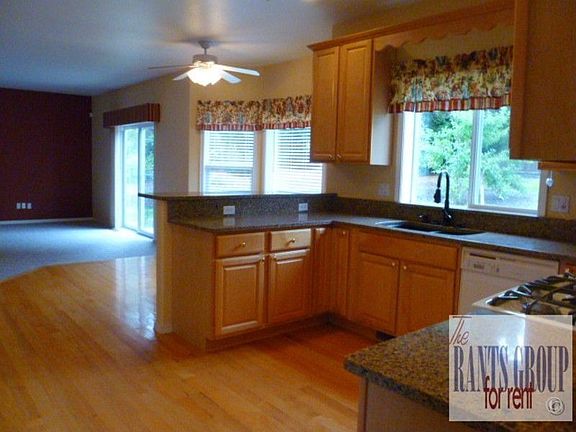2nd image of 8615 Dunbar Ct SE