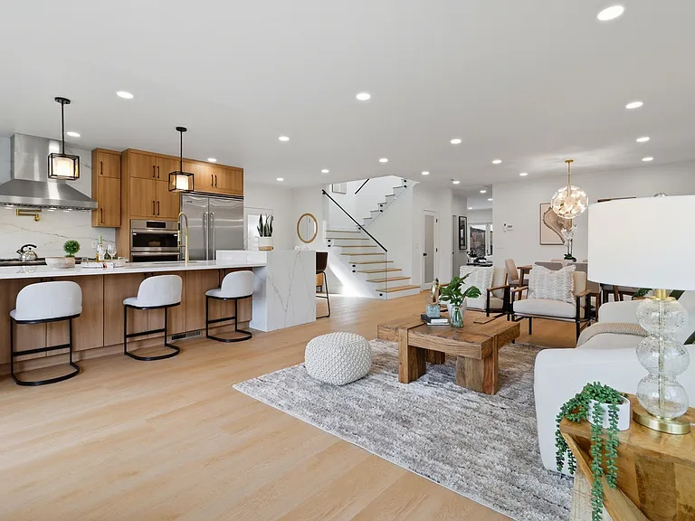 21 Cambridge Way — Photo 6