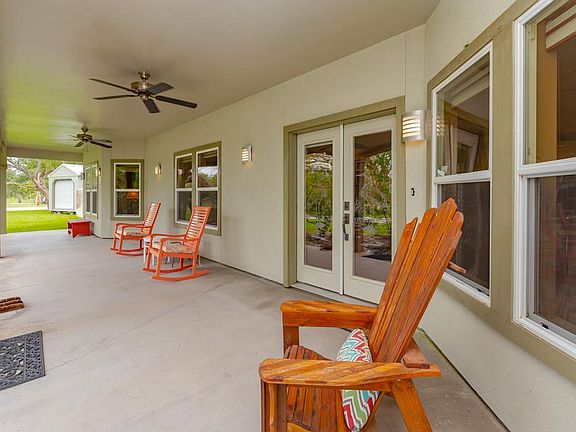 4th image of 102 Circle Lake Dr