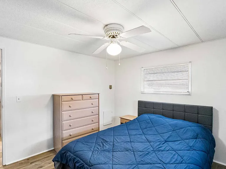 12651 Seminole Blvd #12C — Photo 28
