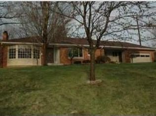 2627 31st St, Moline, IL 61265