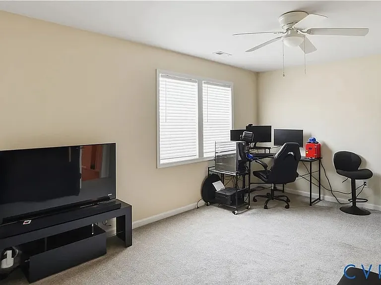 3901 Lighthouse Ln — Photo 18