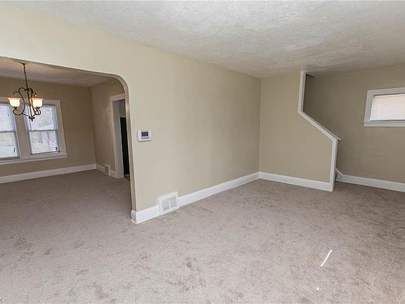 5th image of 4812 E 84th St