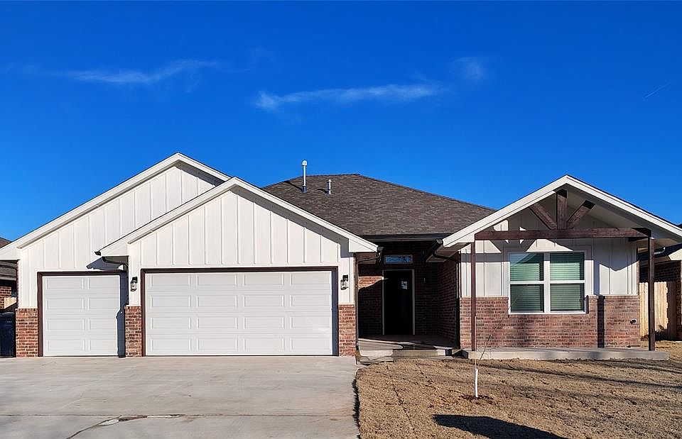 1st image of 8404 Stonewood Dr