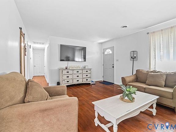 5th image of 447 Lasalle Dr