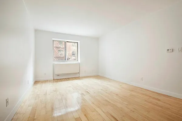 Rented by Town Residential | media 20