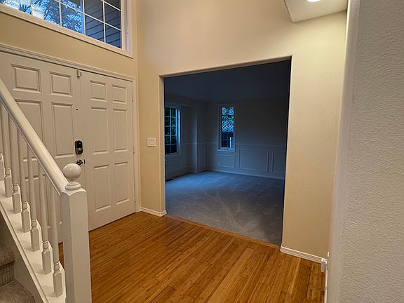 4th image of 9910 129th Pl NE