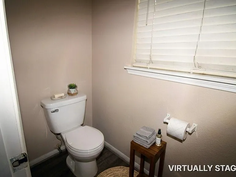 1806 Cedarwood Ct — Photo 20