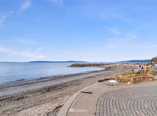 960 5th Ave S UNIT 102, Edmonds, WA 98020
